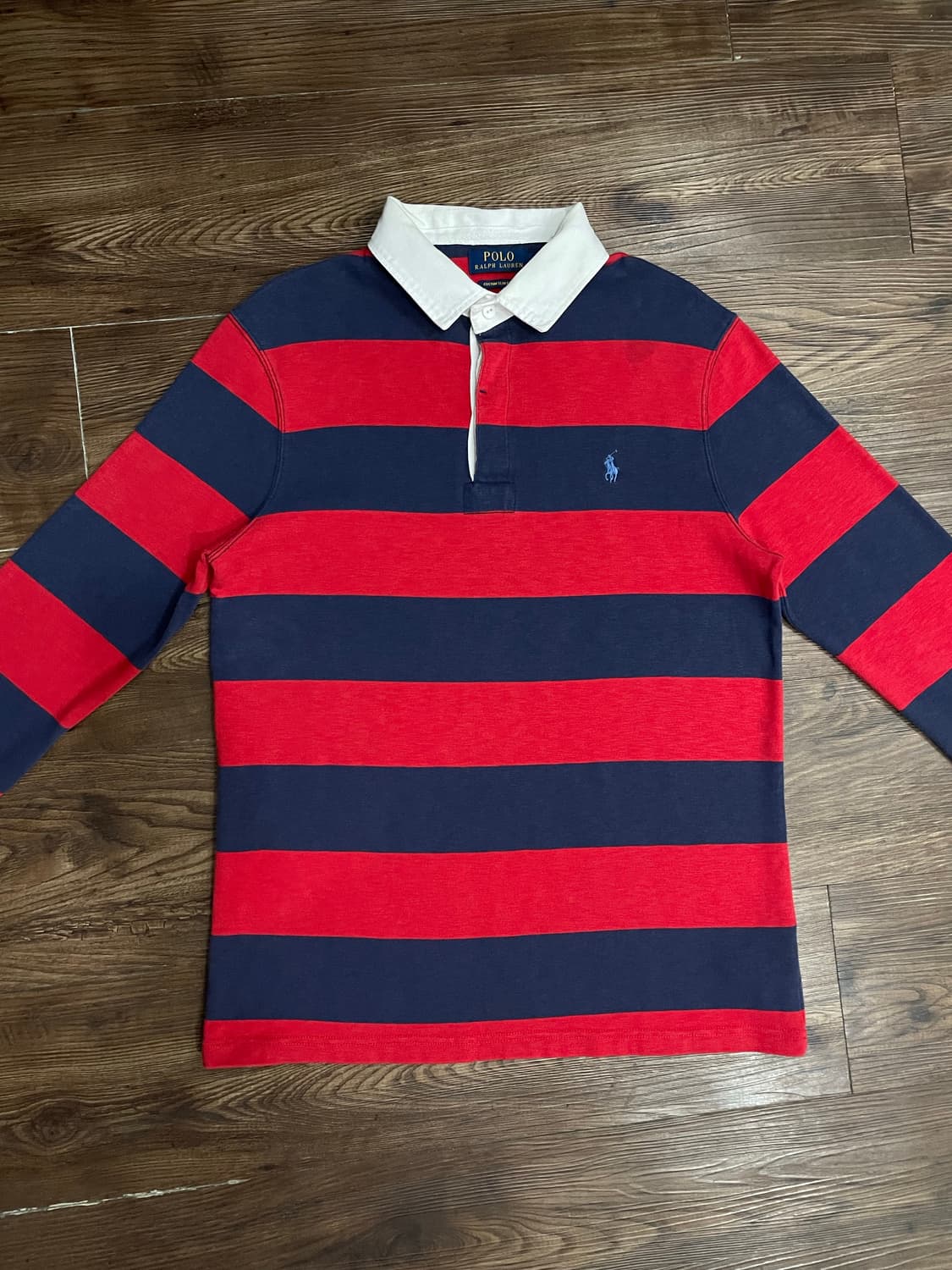폴로 랄프로렌 스트라이프 럭비티 레드 네이비 상품이미지3