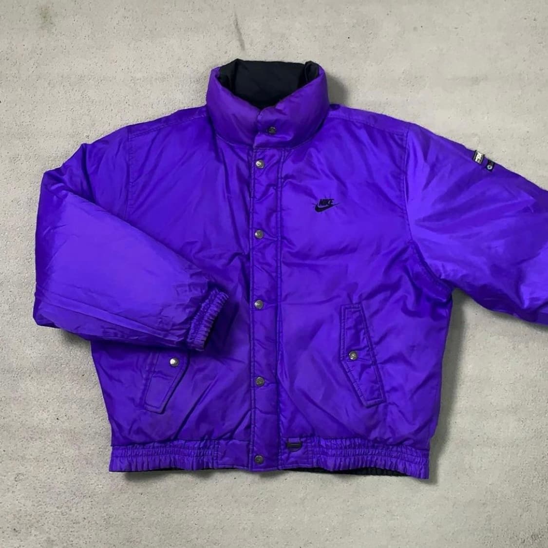 나이키 90s 리버시블 덕다운 숏패딩 상품이미지2