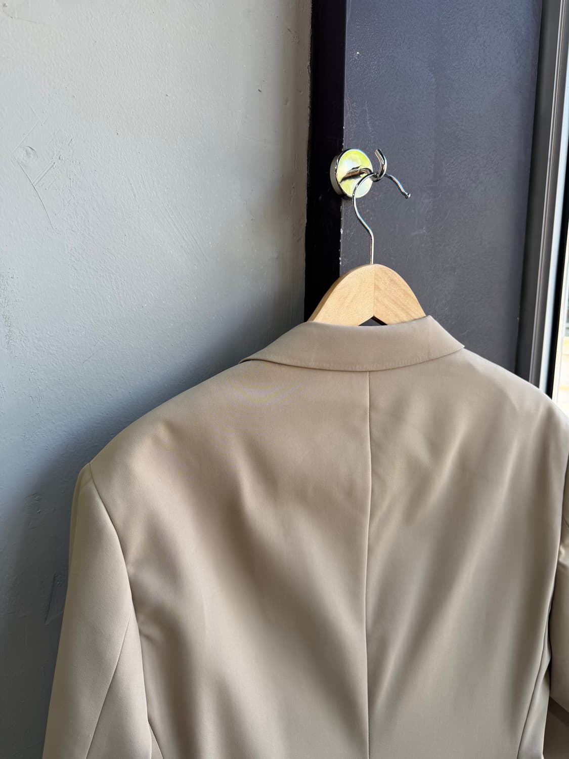 100/ 띠어리 뉴테일러 챔버스 자켓 상품이미지8