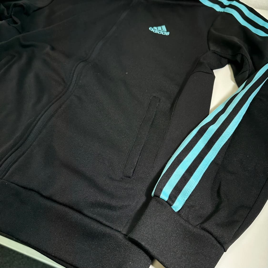 100 아디다스 블랙 민트 트레이닝 트랙탑 집업 져지 상품이미지2