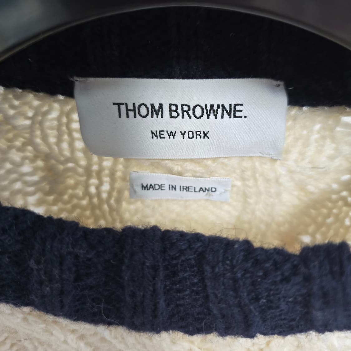 톰브라운 사선 완장 아란케이블 니트 2사이즈 95 100 판매 상품이미지2