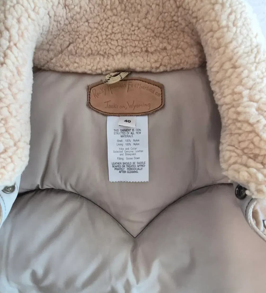 Rocky Mountain Featherbed 'Christy Vest' 상품이미지3