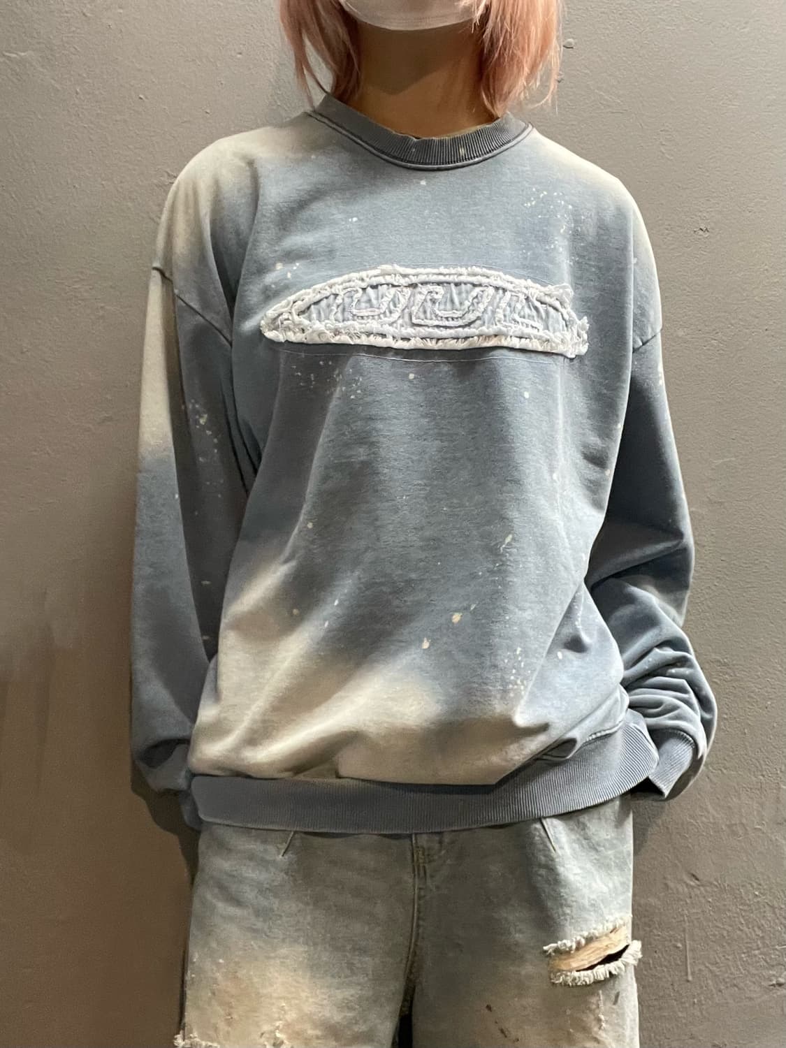 UNUSED LAB 데님 워싱 맨투맨 상품이미지1