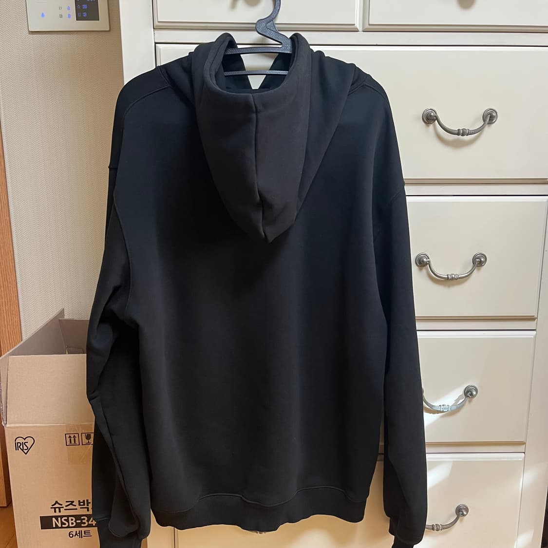 [L] 더콜디스트모먼트 후드티 상품이미지3