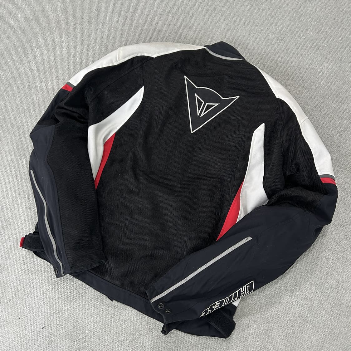 다이네즈 블랙/화이트 매쉬 자켓 L 상품이미지6