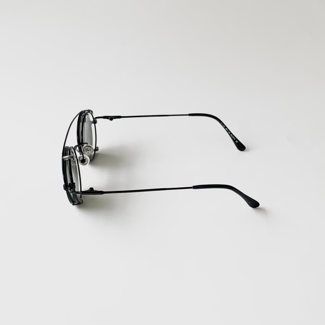 898 블랙 티탄 라운드 메탈 투웨이 안경 선글라스 Y2K 슬림 초경량 상품이미지4