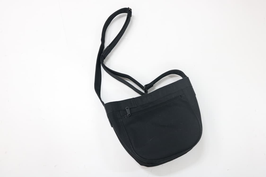 포터 캔버스 숄더 크로스백 (Black) 상품이미지6