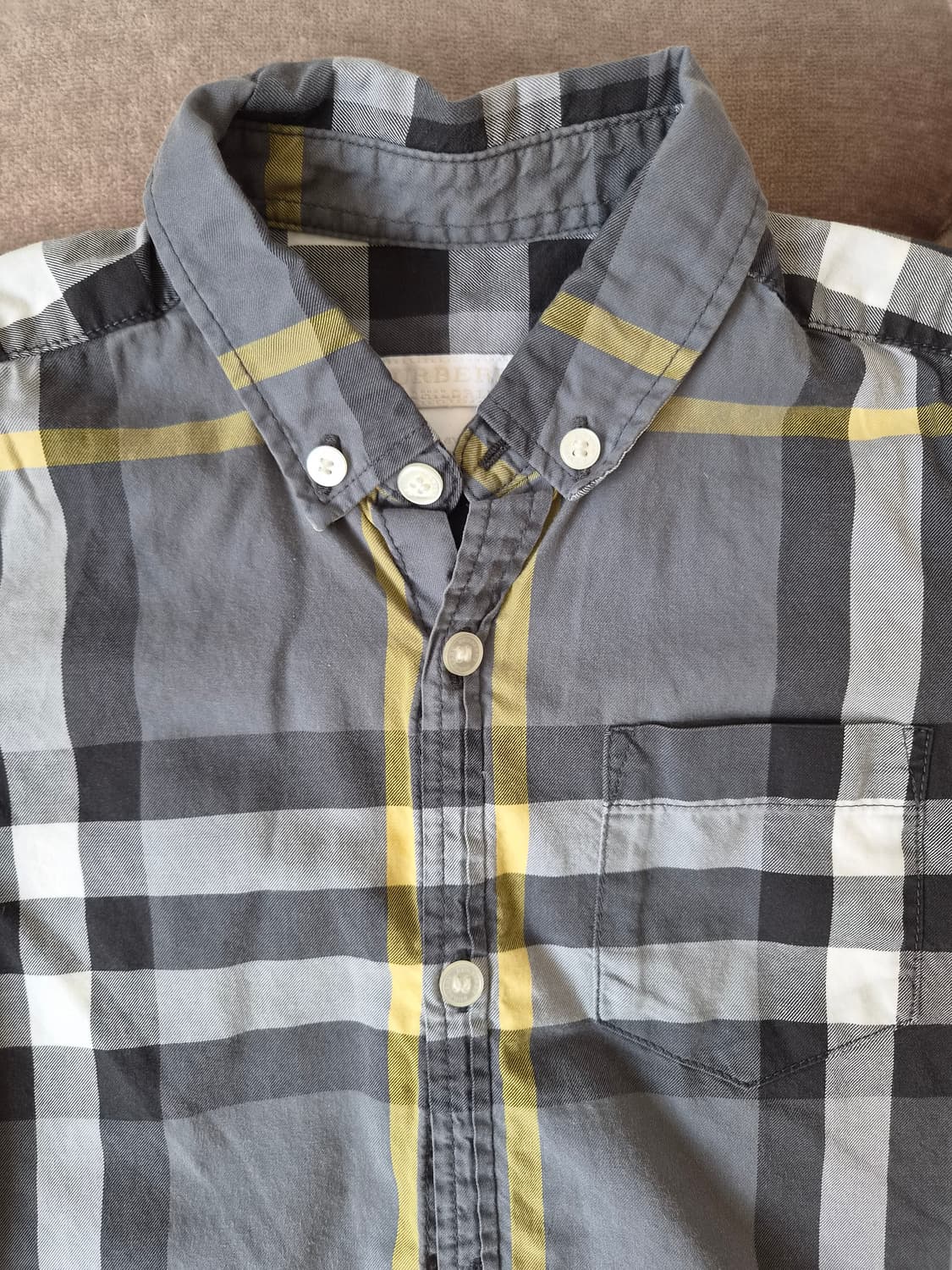 버버리 키즈 체크반팔셔츠 4Y사이즈 상품이미지1