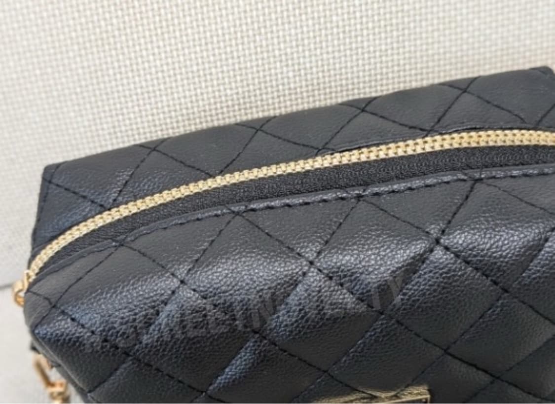 샤넬 메이크업 파우치 퀄팅 체인백 상품이미지5