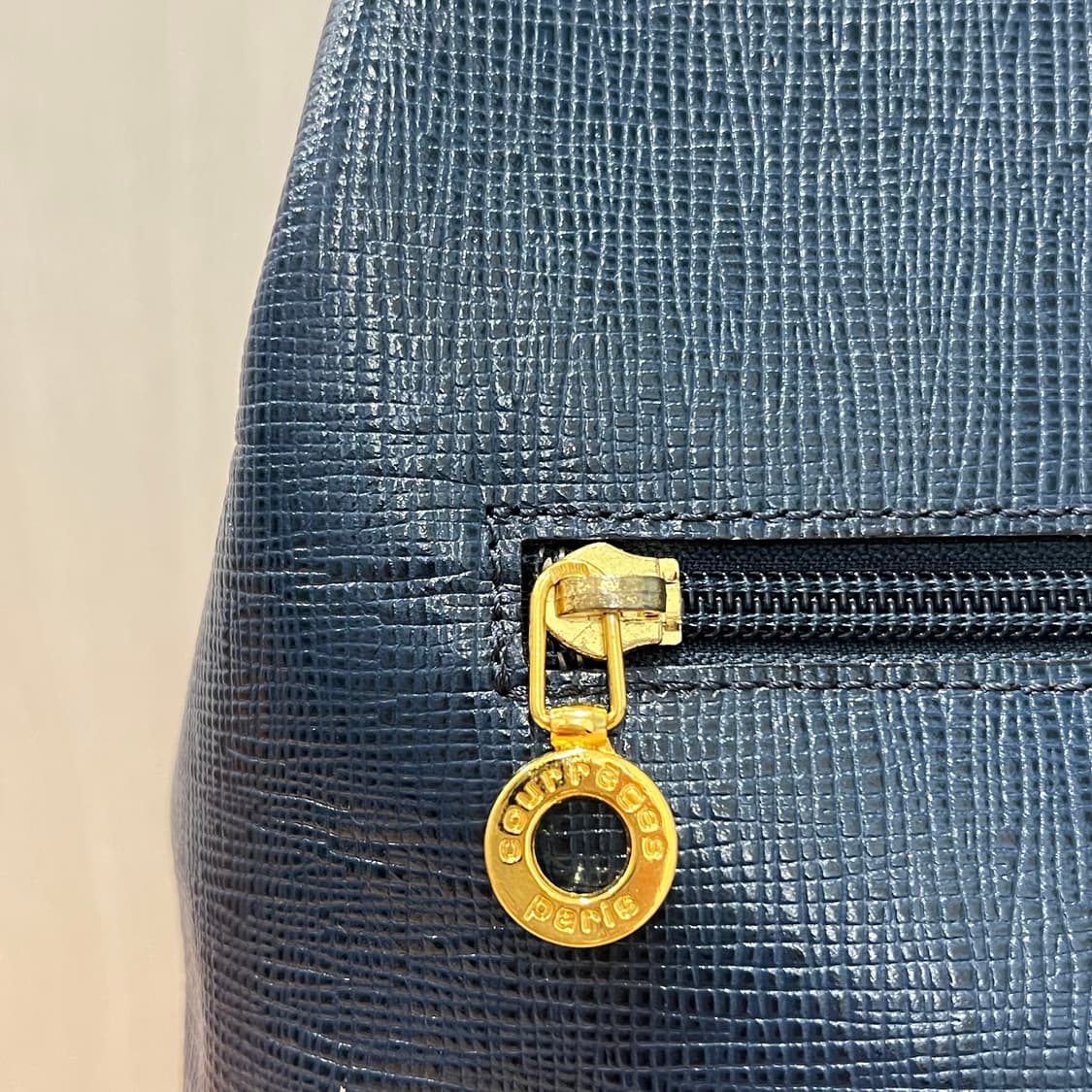 꾸레쥬 네이비 사피아노 롱 숄더 상품이미지6