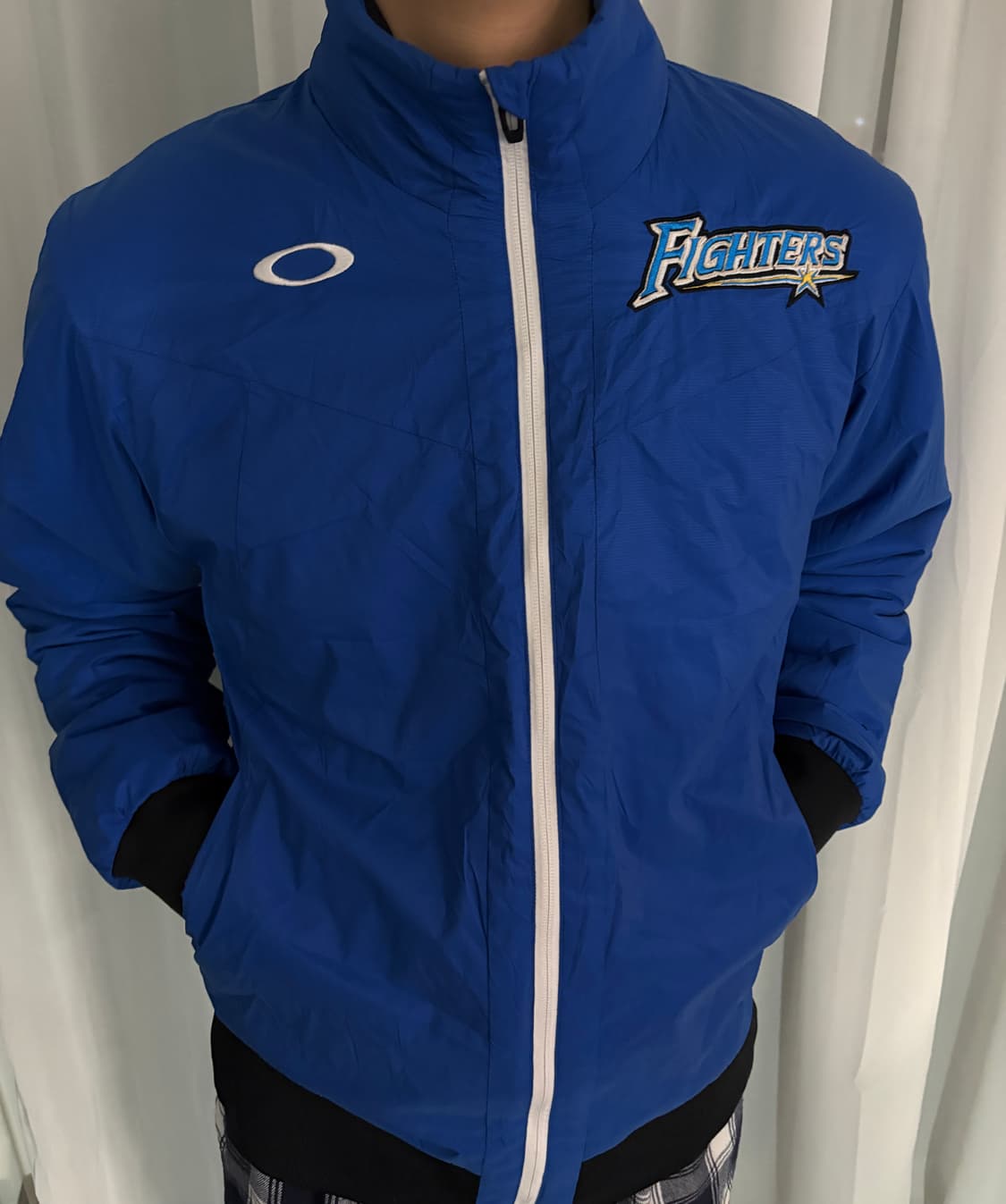 NPB 오클리 홋카이도 니혼햄파이터스 라이트패딩자켓 xl 상품이미지2