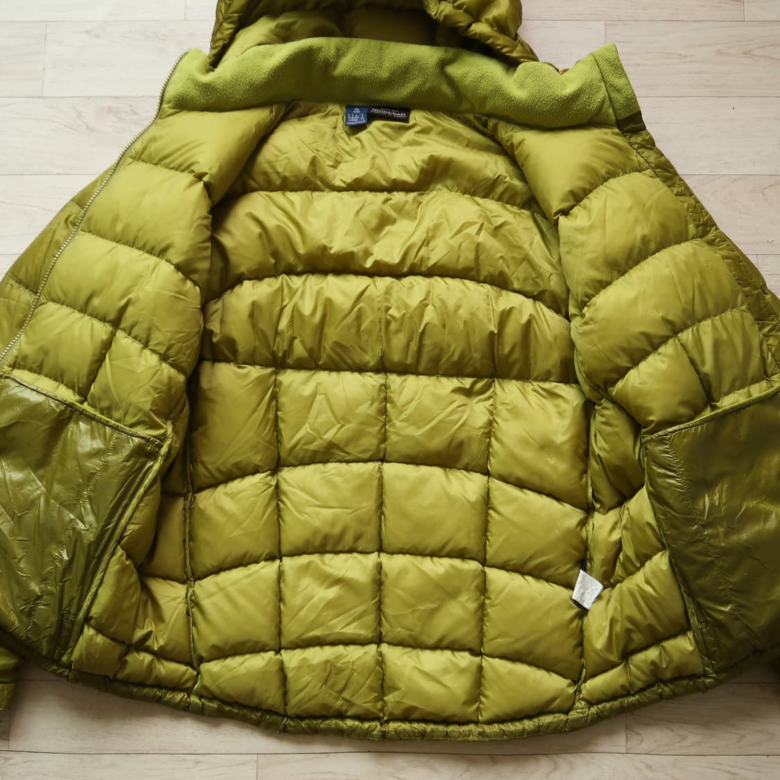 몽벨 EX900 올리브 경량 다운 패딩 상품이미지8