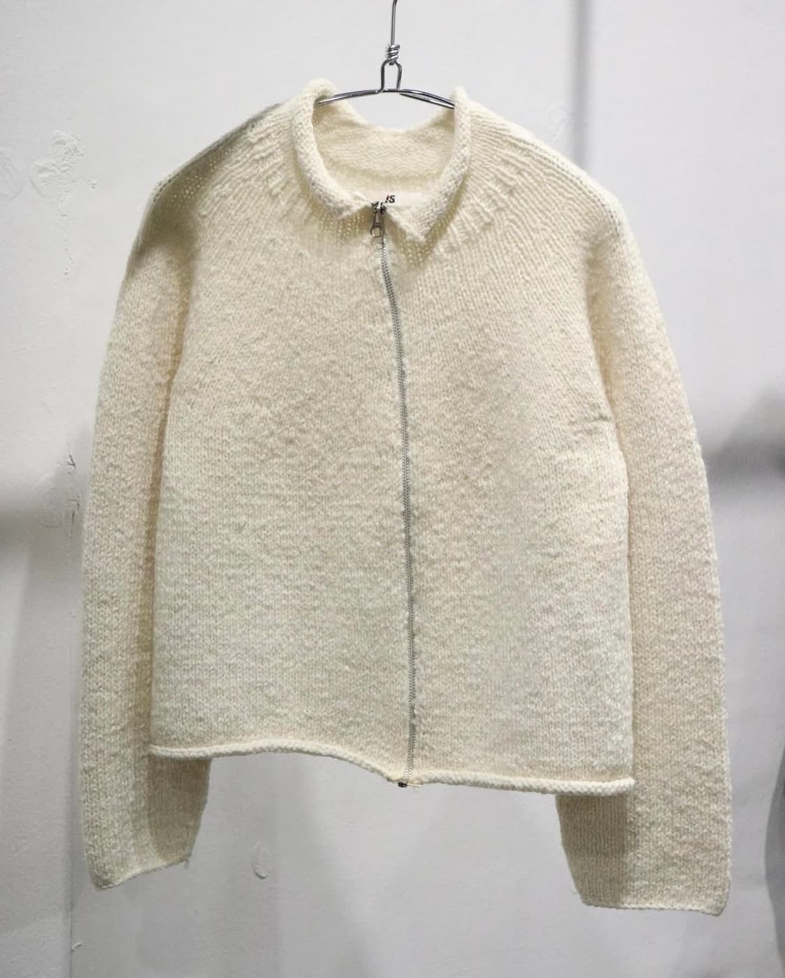 이세이미야케 is 집업니트 상품이미지1