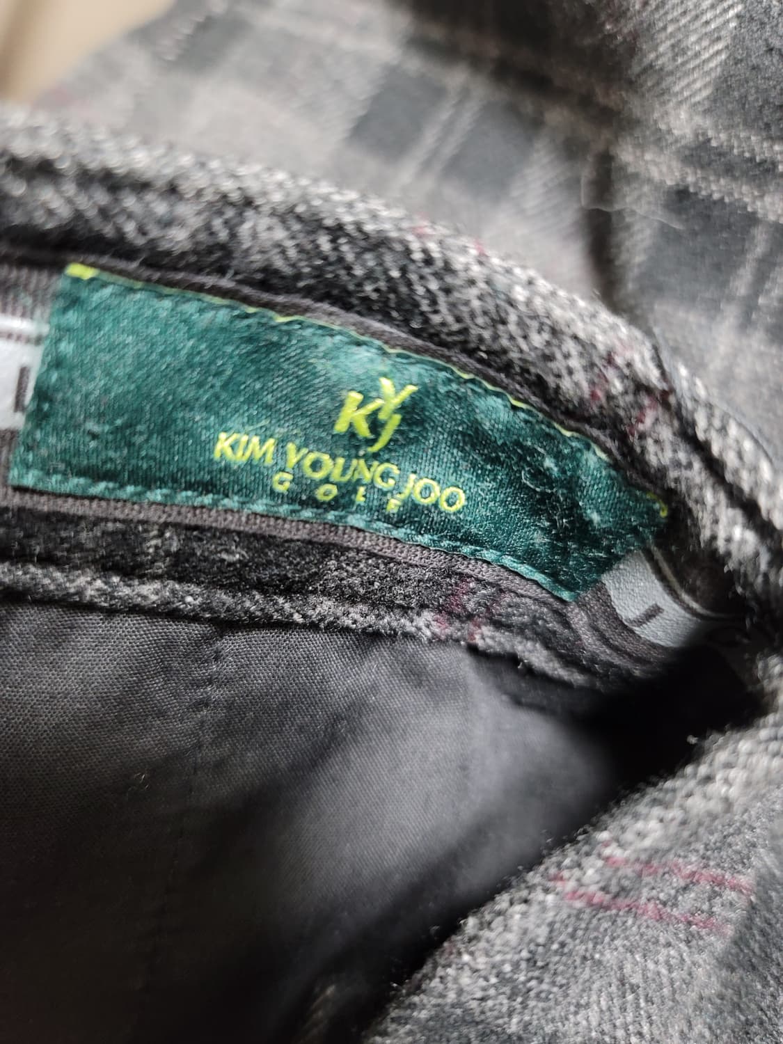 김영주 골프 팬츠 허리단면45 기장104 상태굿

 상품이미지5