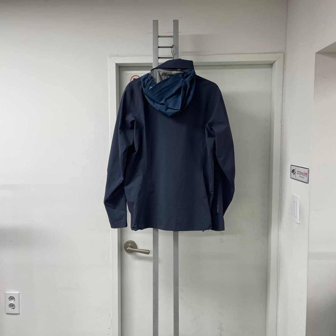 아크테릭스 인터스테이트 고어텍스 자켓 M 상품이미지6