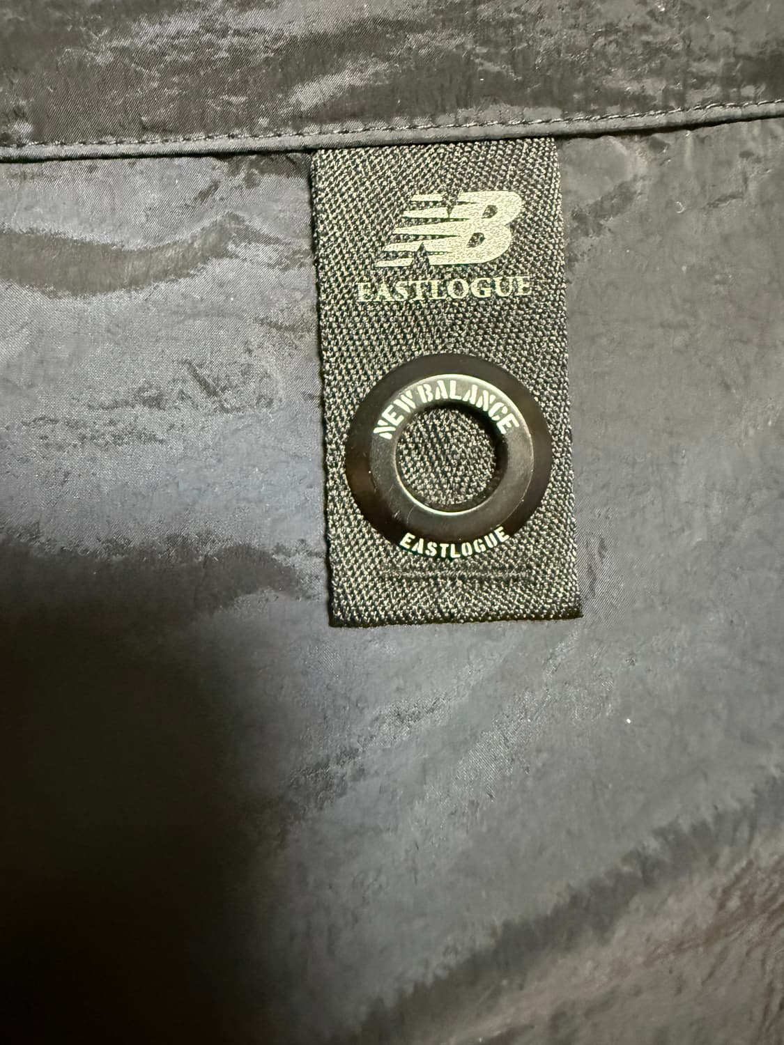 뉴발란스x이스트로그 바람막이 상품이미지4