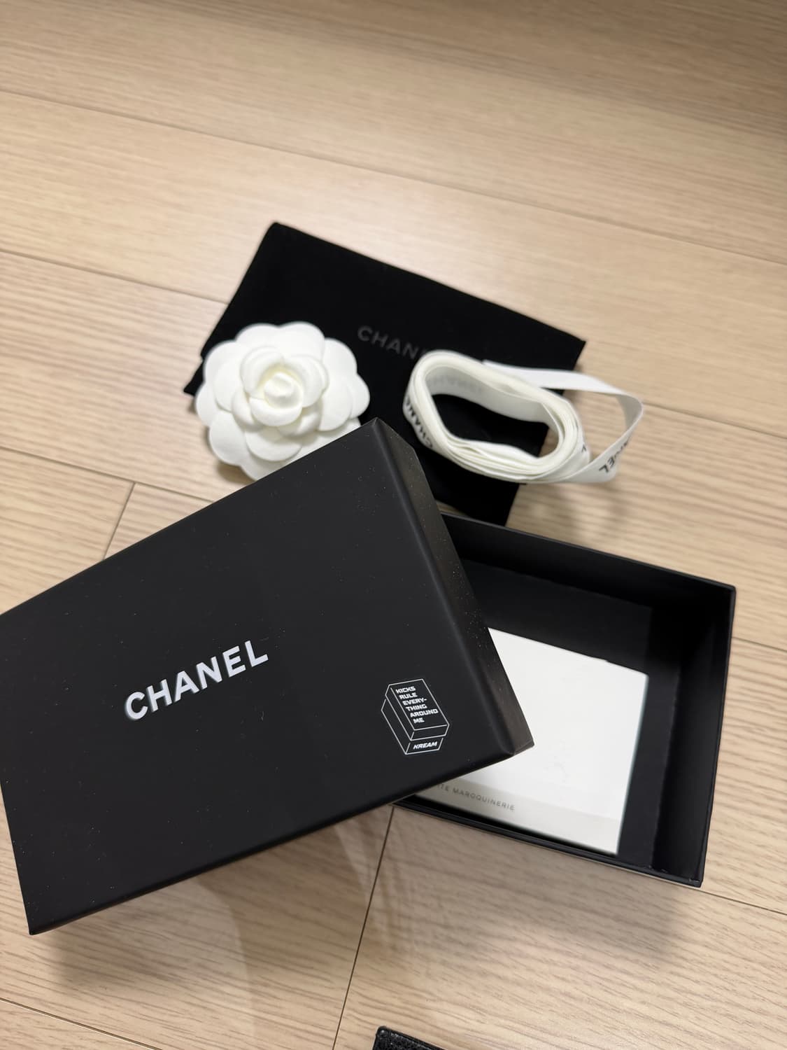 샤넬 카드지갑 풀박스 상품이미지5