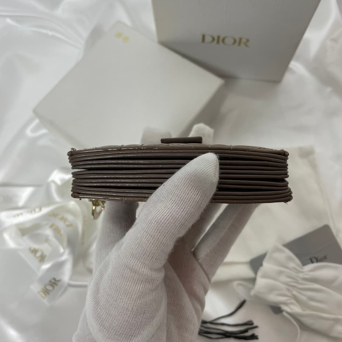 디올 레이디 아코디언 카드지갑 페이던트 A급 풀세트 베이지 상품이미지6