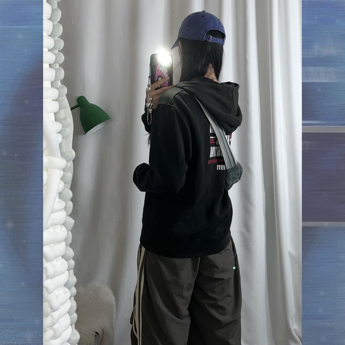 휠라 블랙 백 프린팅 후드 집업 상품이미지3