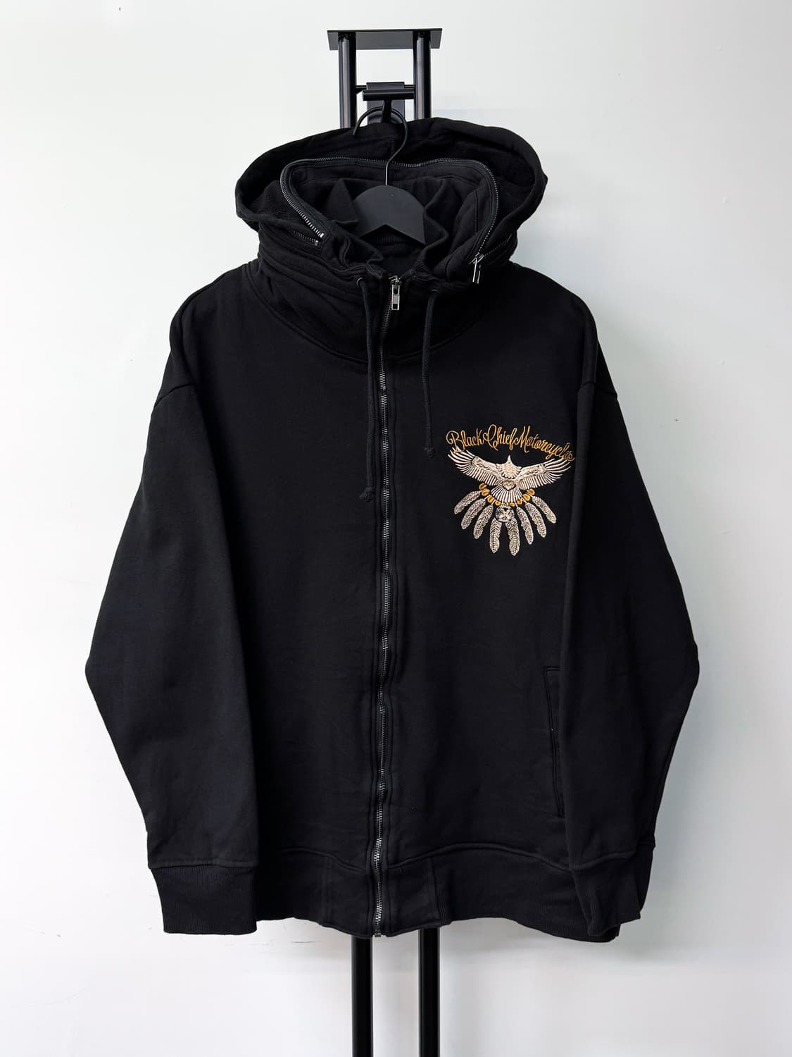 플래그스태프 블랙 치프 모터사이클 후드티 상품이미지2