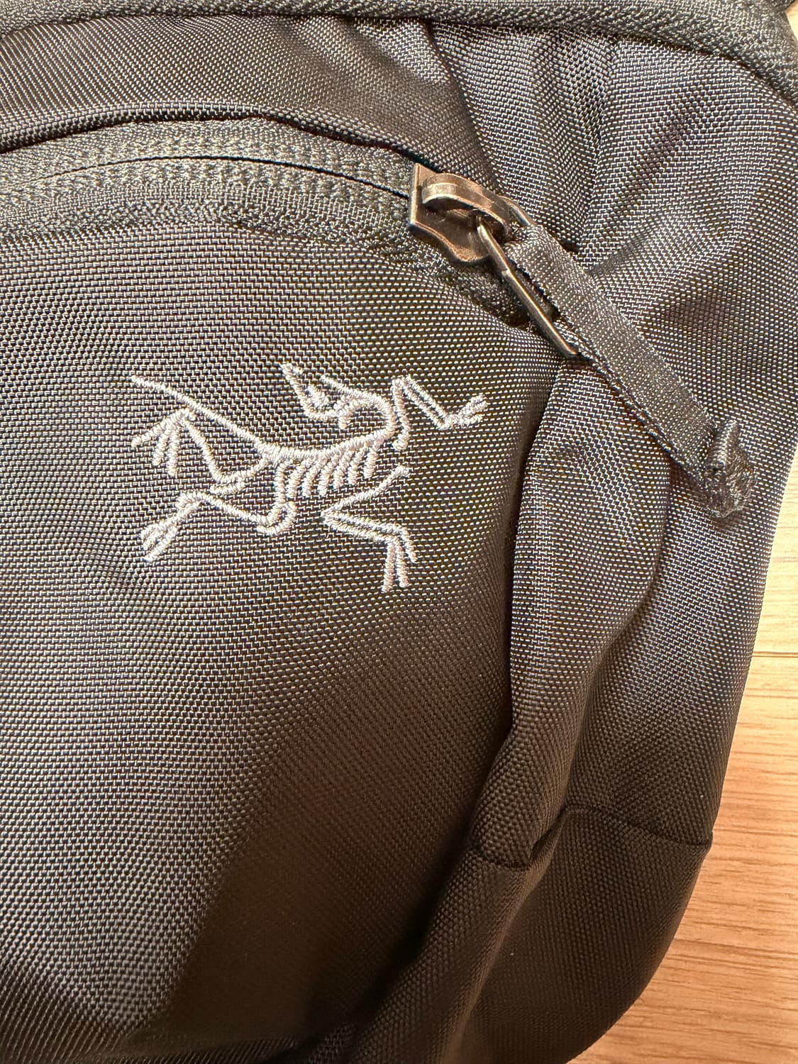 아크테릭스 맨티스2 구형 블랙 상품이미지2