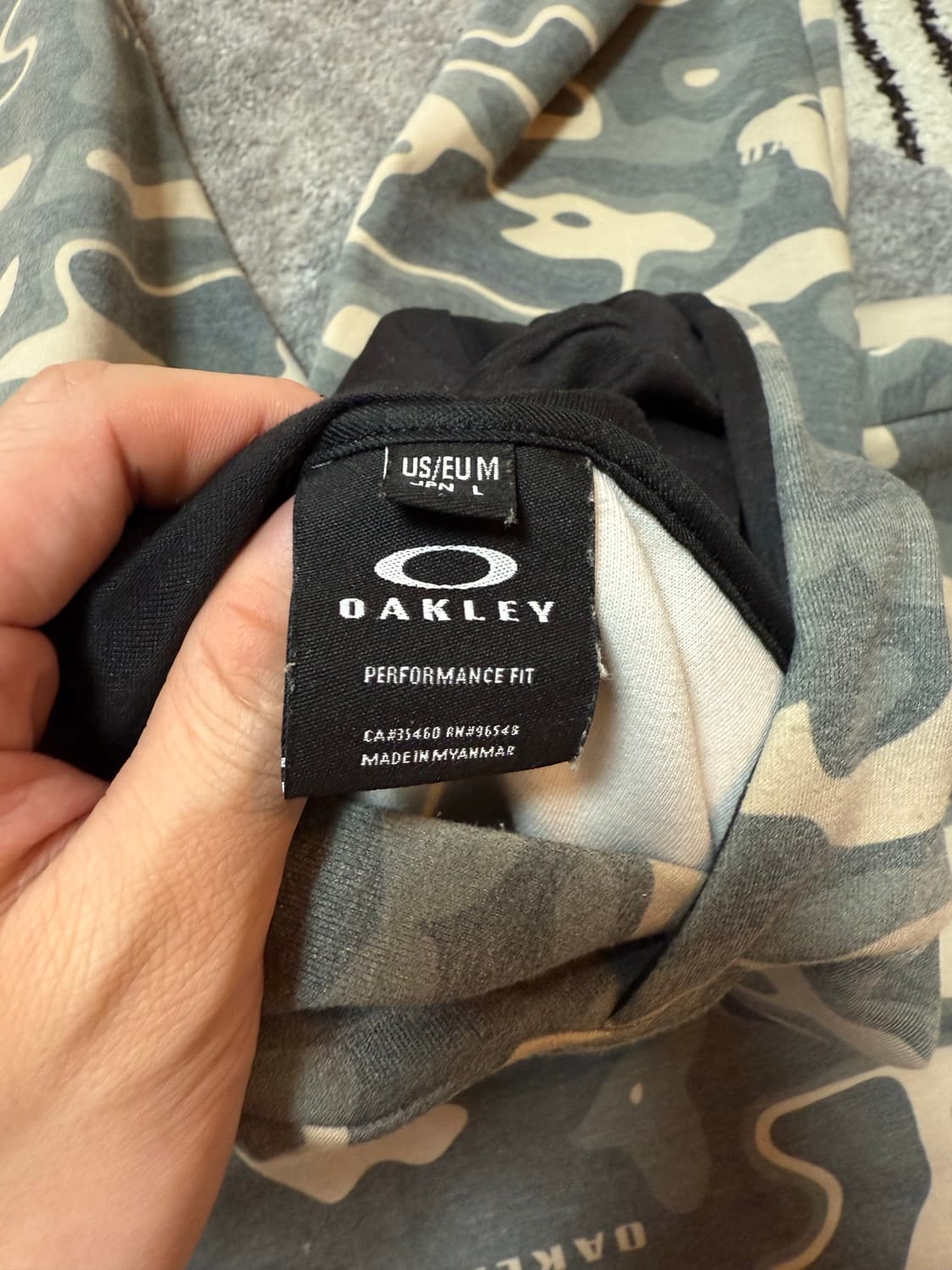 오클리 Oakley 카모플라쥬 후드티 상품이미지3