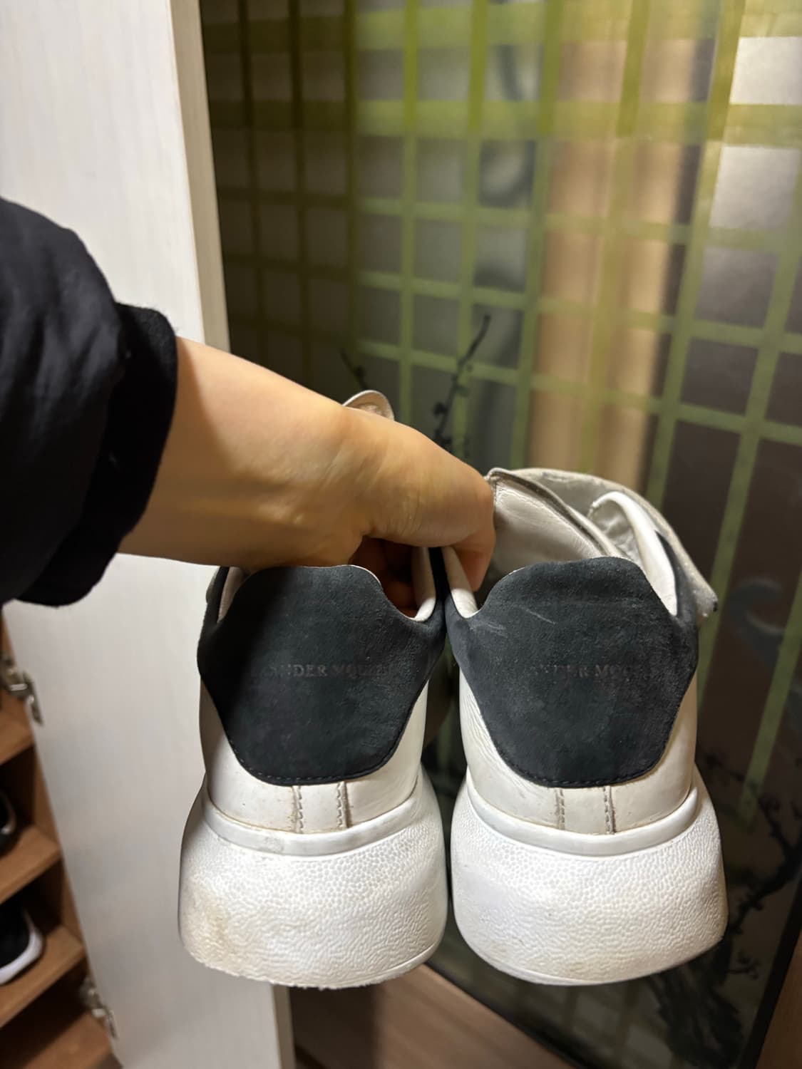 알렉산더맥퀸 오버솔 235 상품이미지3