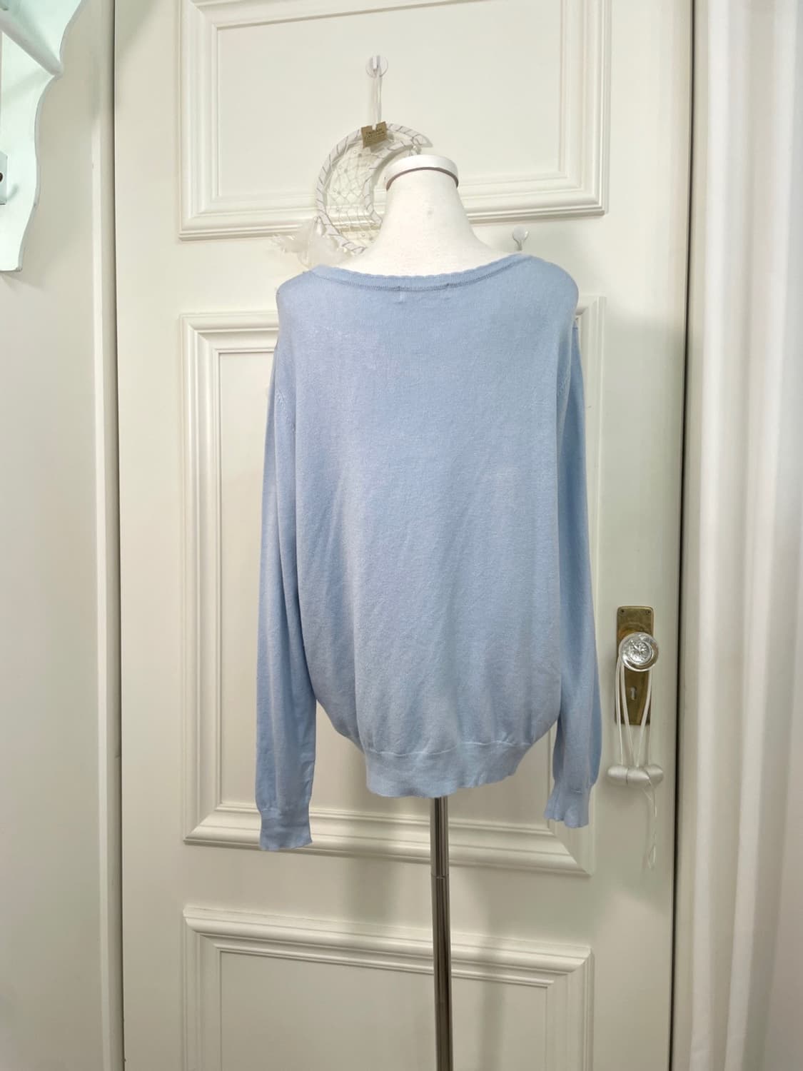 blue neck beads point loose knit top 상품이미지3