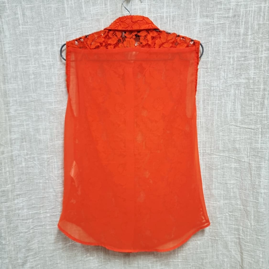 산드로 Sandro 레이스자수 슬리브리스 블라우스 (55) 상태최상 상품이미지3