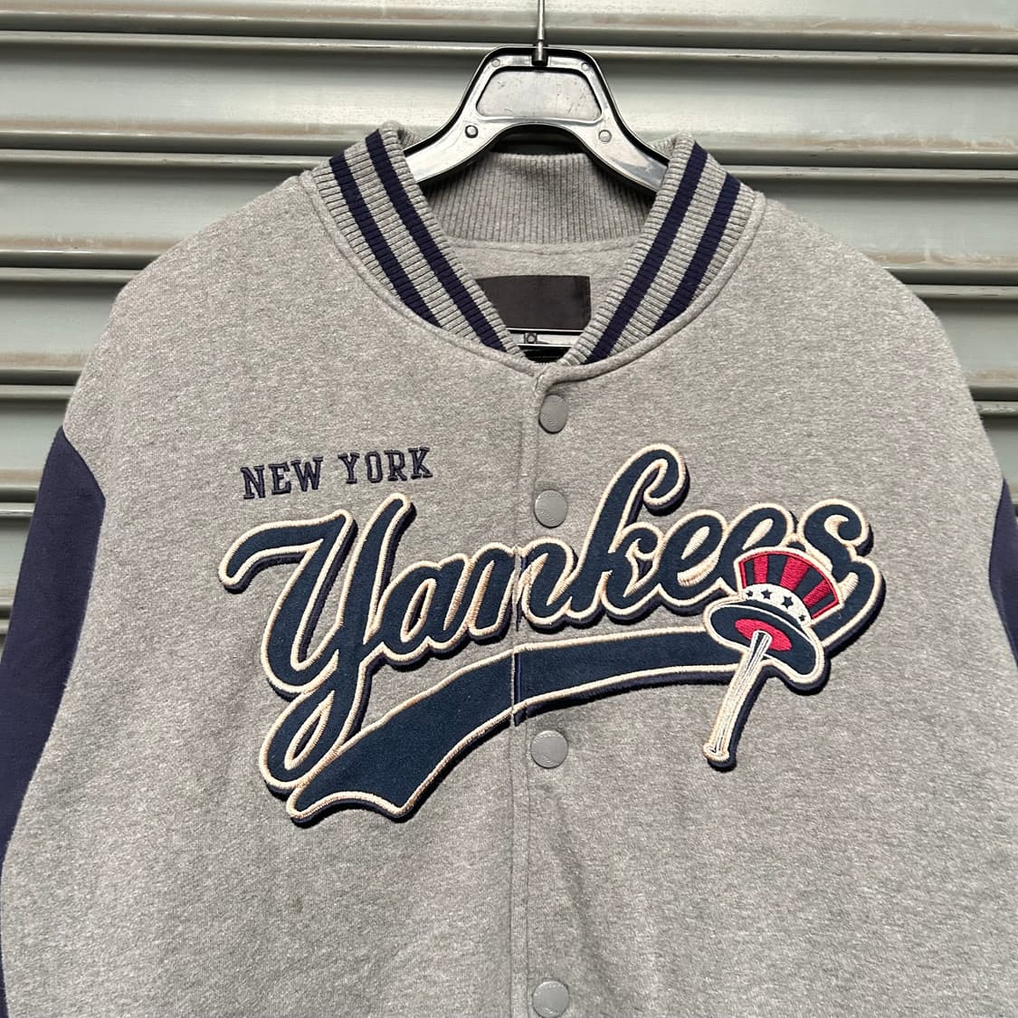MLB 그레이 베이스볼 자켓 상품이미지2