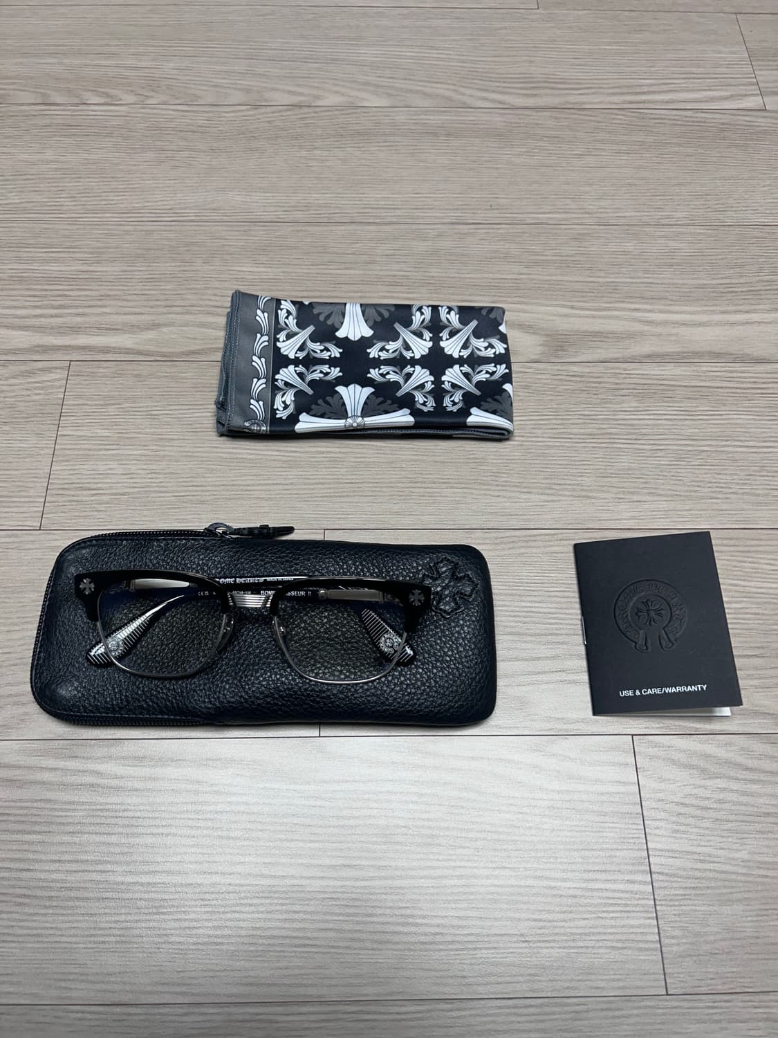 [53] 크롬하츠 보넨노이슈어2 블랙/실버 상품이미지1