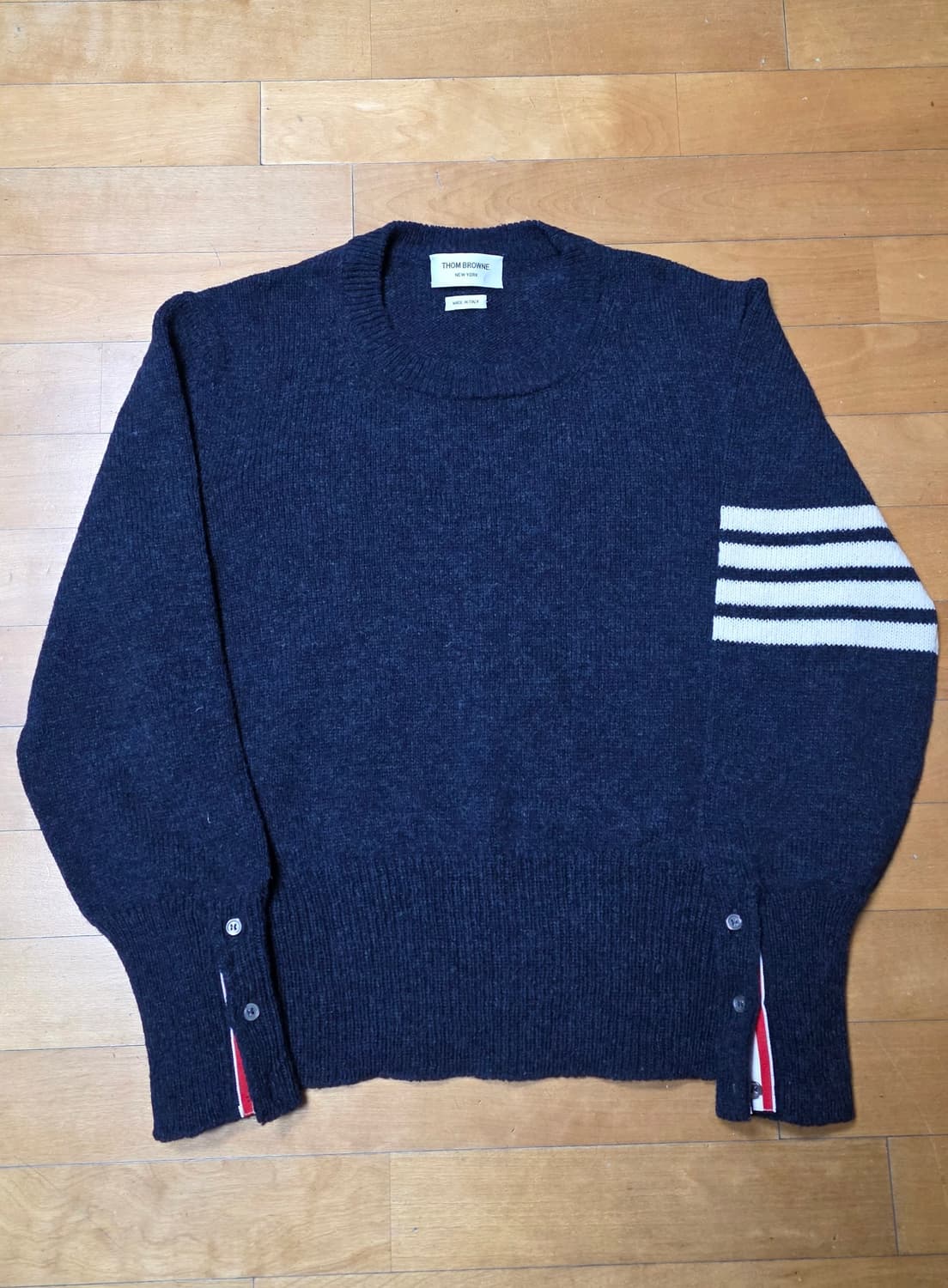 [새상품급,5]톰브라운 셰틀랜드 니트 네이비 상품이미지1