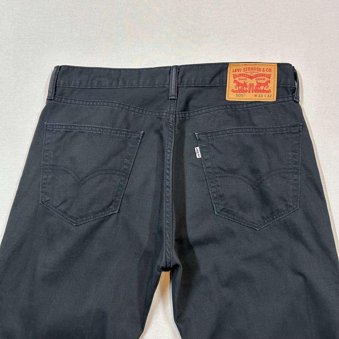 33inch) 리바이스 505 레귤러 핏 그레이 코튼 팬츠 상품이미지2