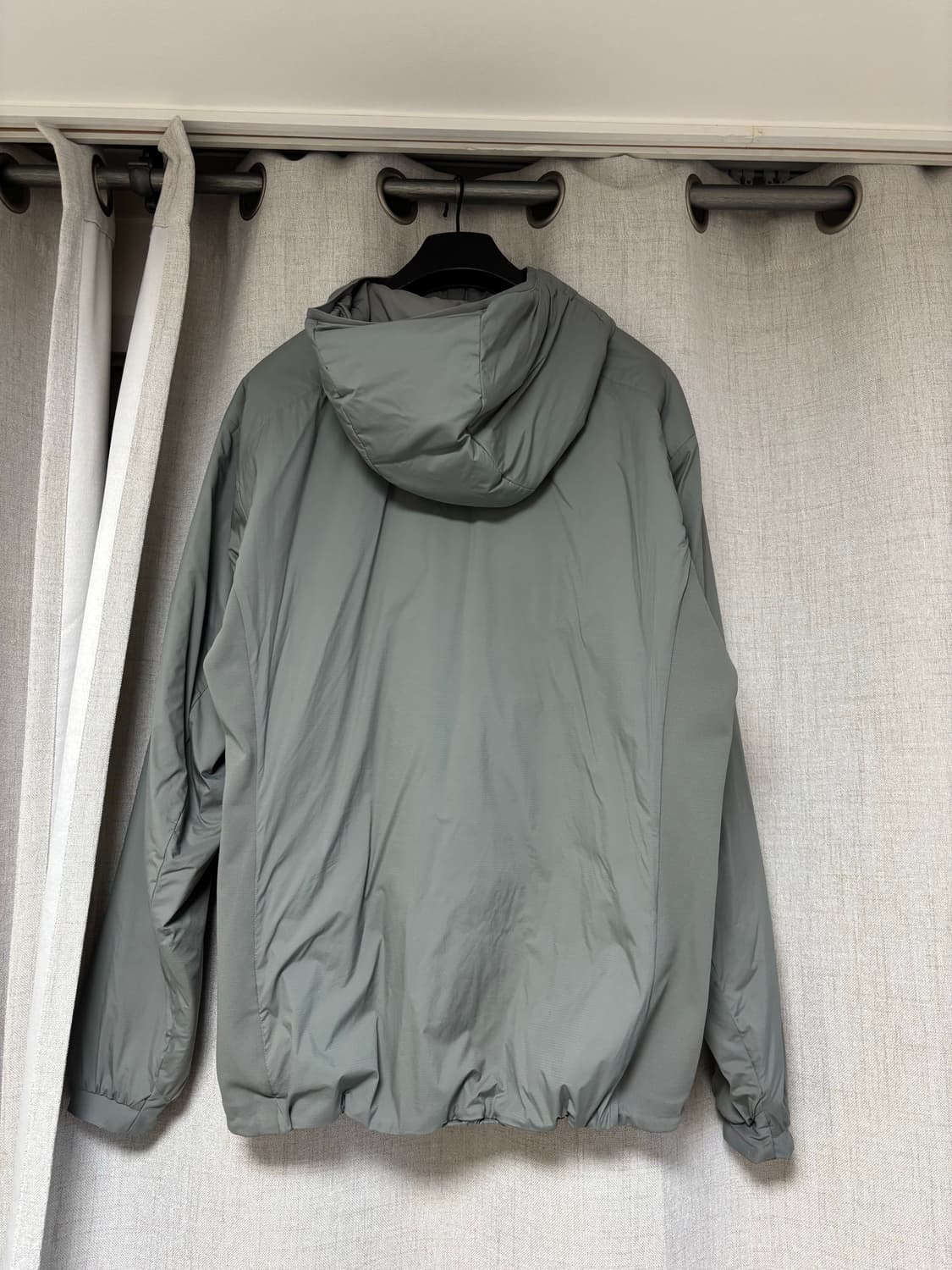 아크테릭스 아톰 LT 후디 보이드 상품이미지2