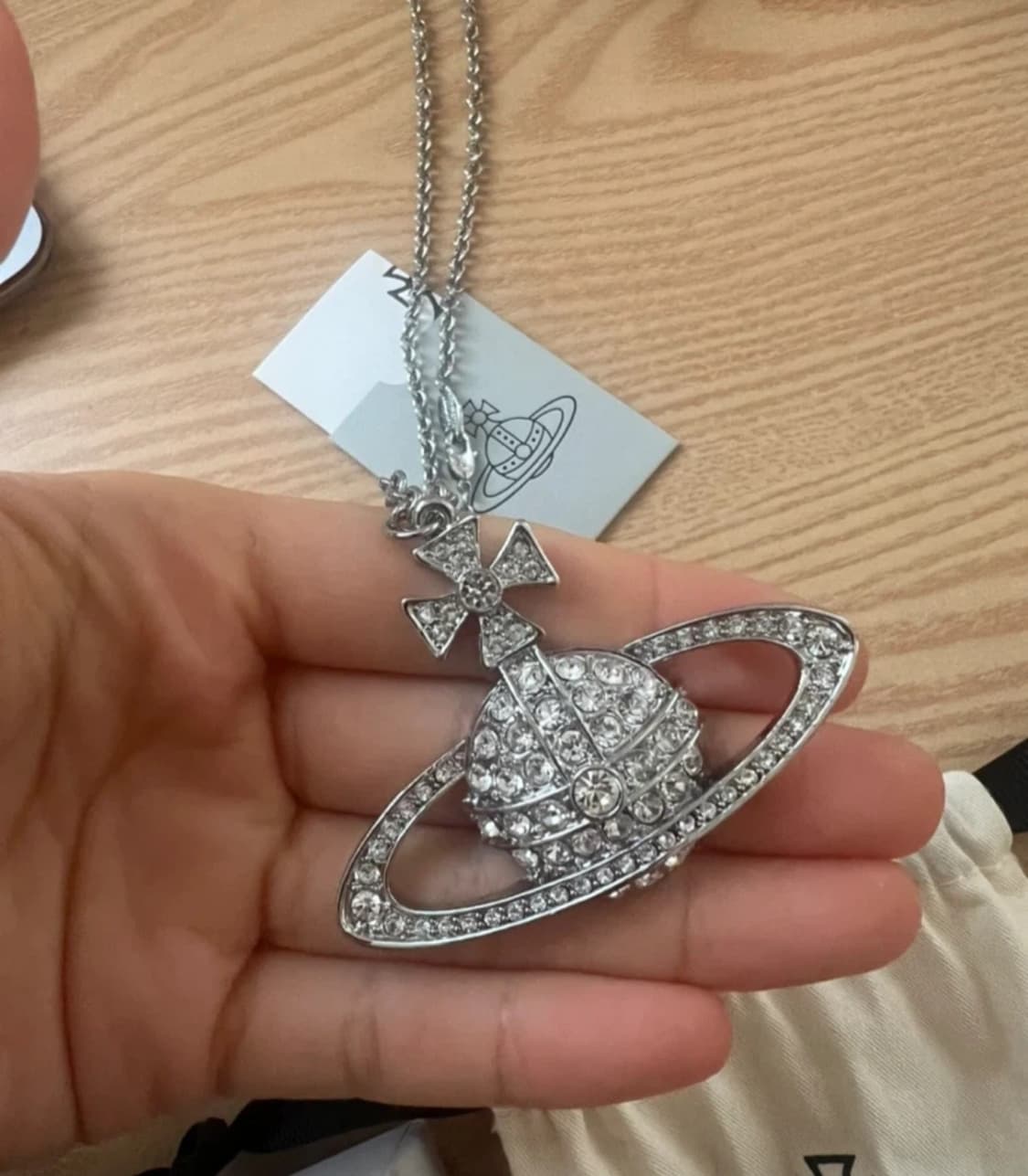 비비안웨스트우드 목걸이 풀박 상품이미지2