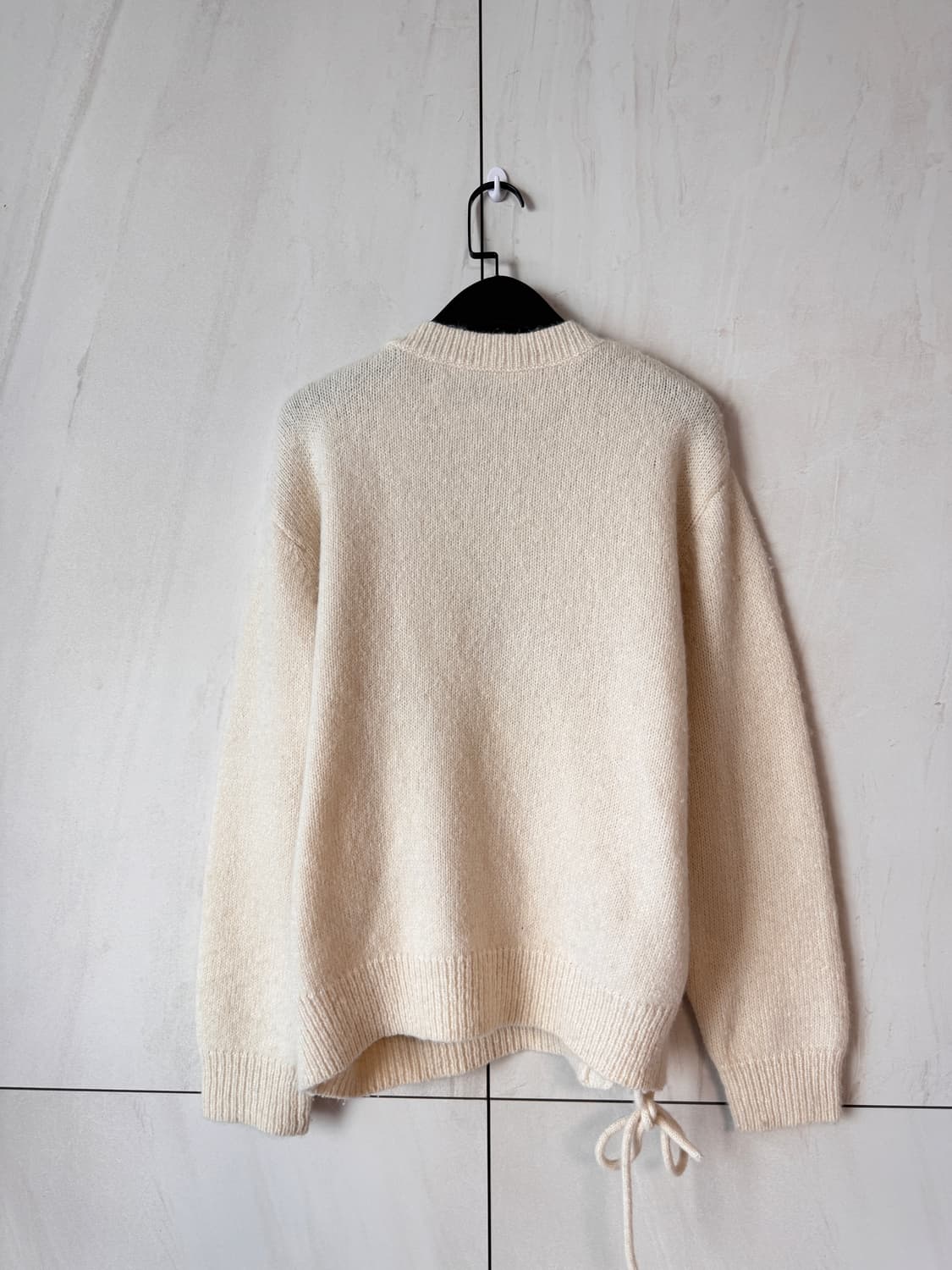 IRO 새상품 컨디션 Mylo 아이보리 레이스업 니트 S(55,66사이즈 상품이미지9