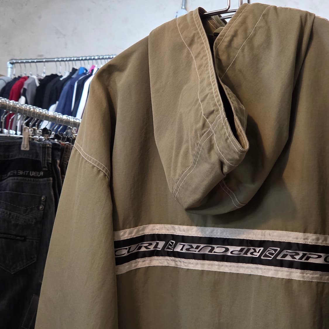JPN 트랙라인 올드스쿨 카키 바람막이 상품이미지8
