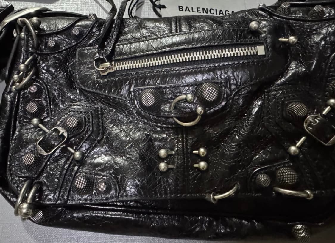 발렌시아가 xs 르 카골 피어싱 백 상품이미지2