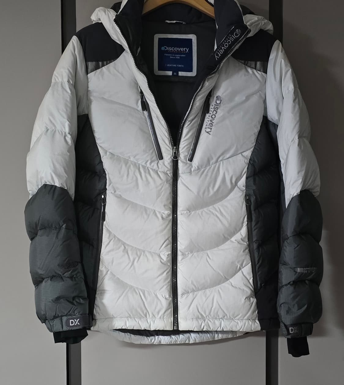 디스커버리 여성 고어 윈드스토퍼 덕다운패딩.    싸이즈 95   상품이미지2