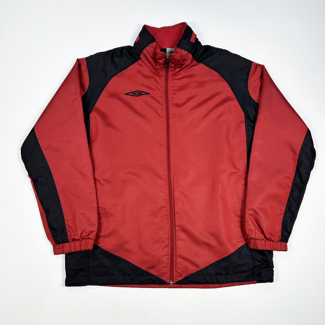 엄브로 자수로고 오버핏 바람막이 버건디 레드 L 상품이미지1