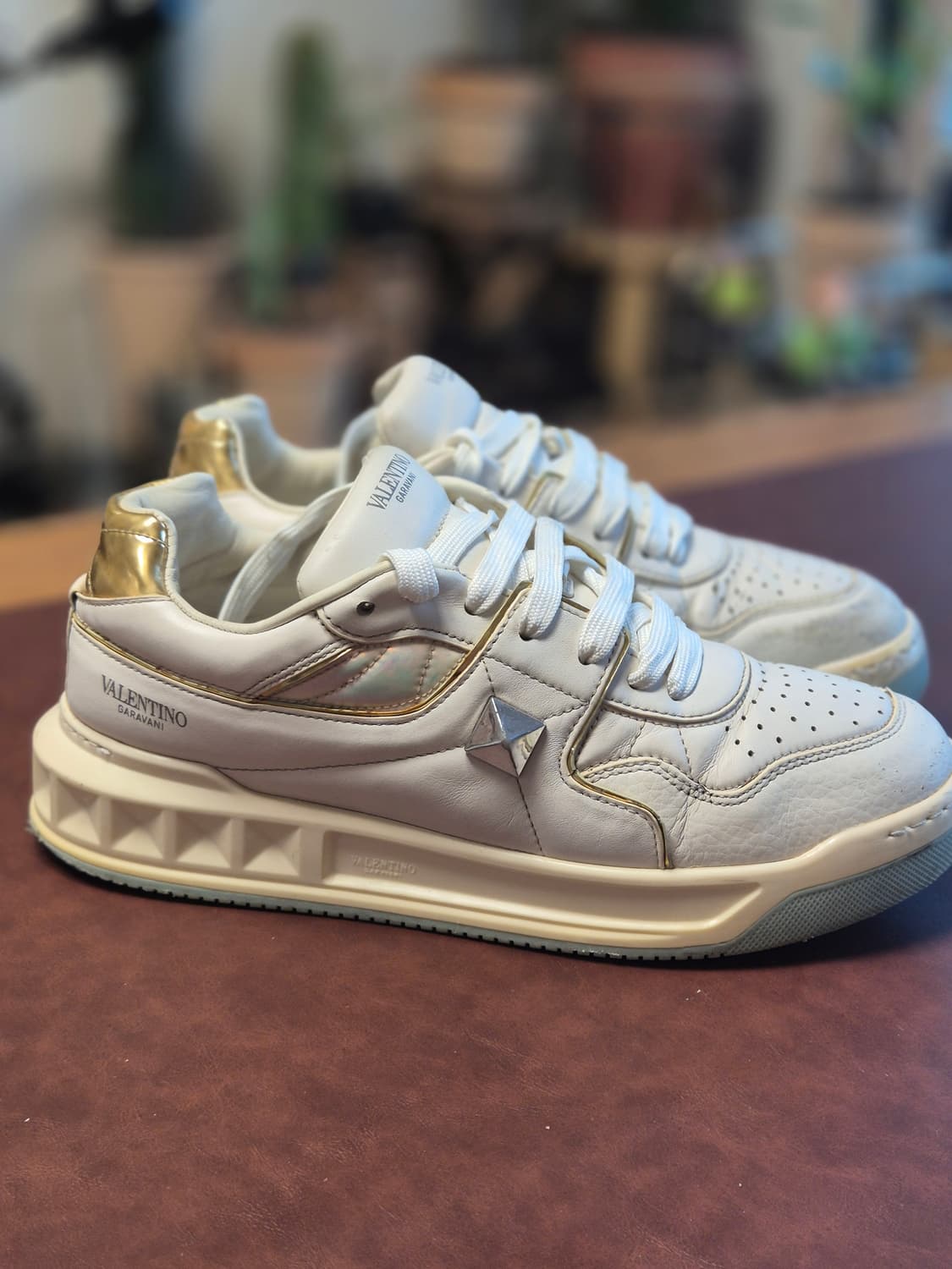 260-265(41)정품 발렌티노 스니커즈  상품이미지2