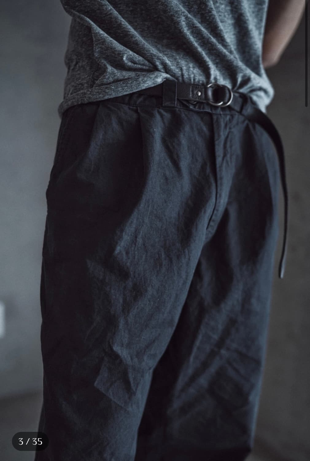 구매) Textured Two-Tuck Trousers 삽니다 상품이미지2