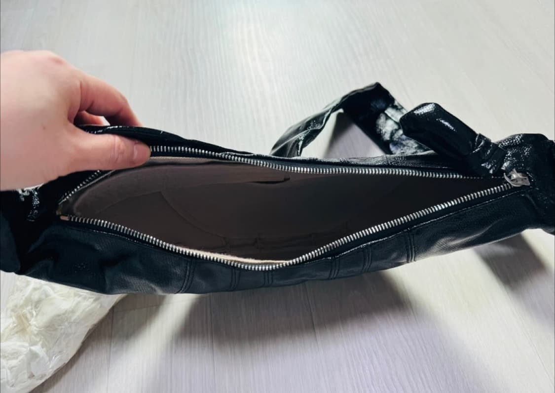 르메르 크루아상백 코티드블랙 스몰 상품이미지3