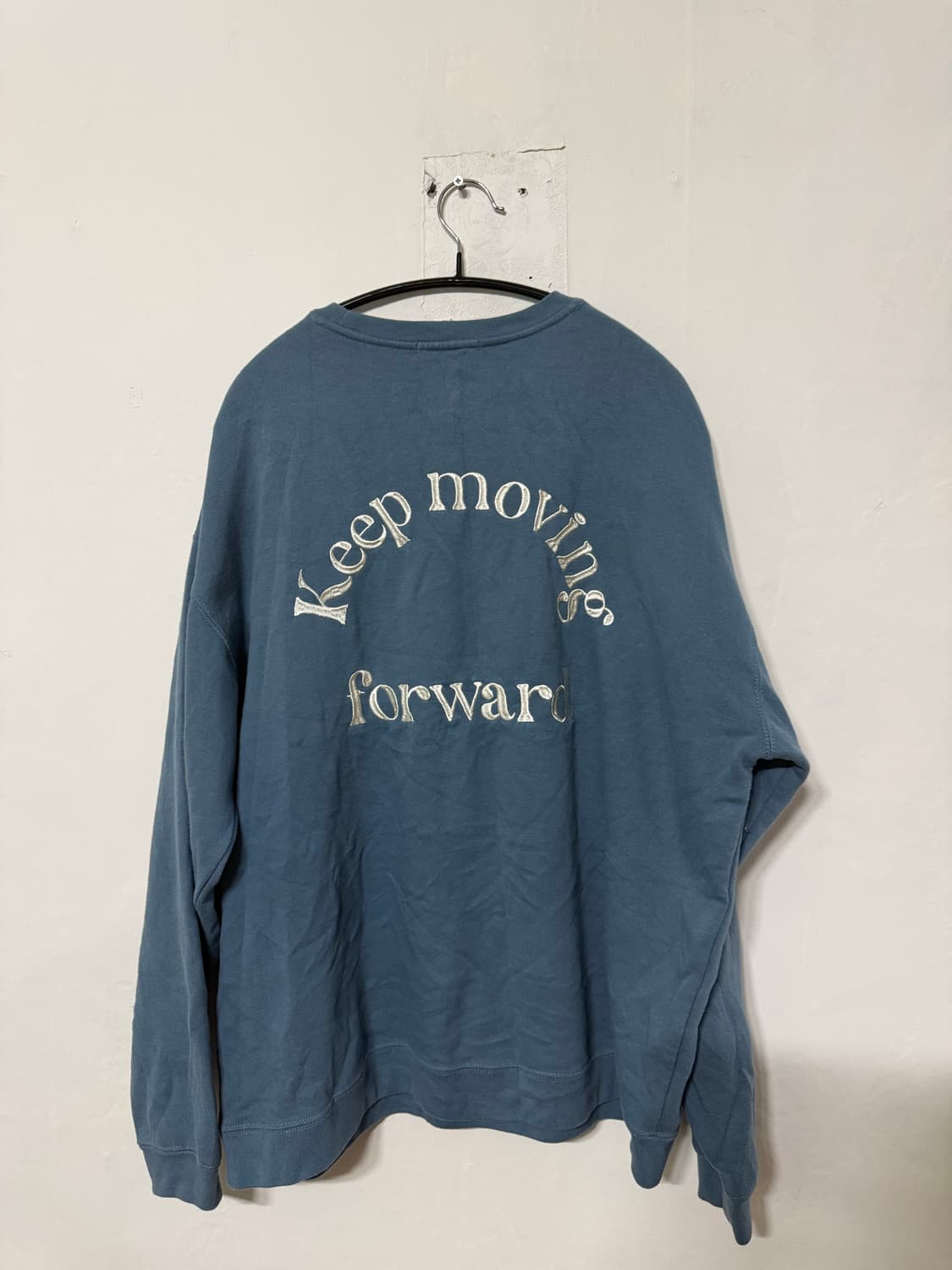 FREAKS STORE Keep moving forward 자수 맨투맨 상품이미지2
