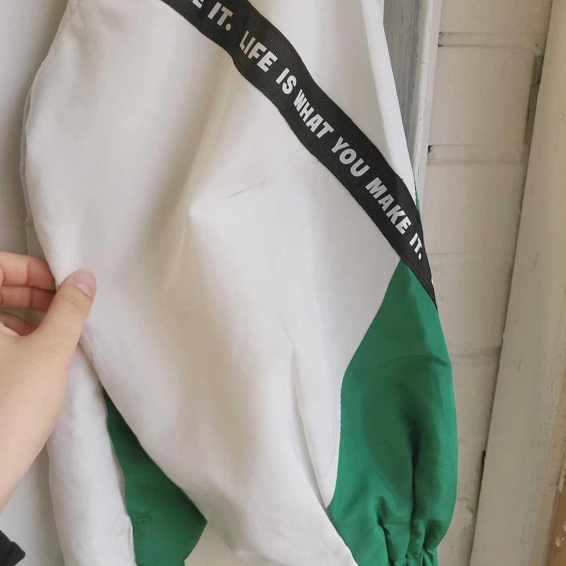 RiccaRicca 배색 숏 바람막이 상품이미지10