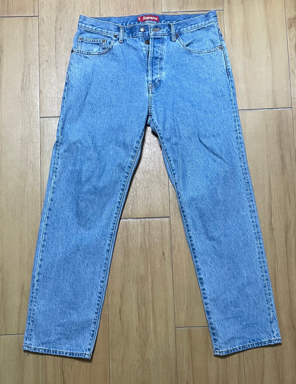 슈프림 레귤러 진 워시드 인디고 25ss 32사이즈 상품이미지1