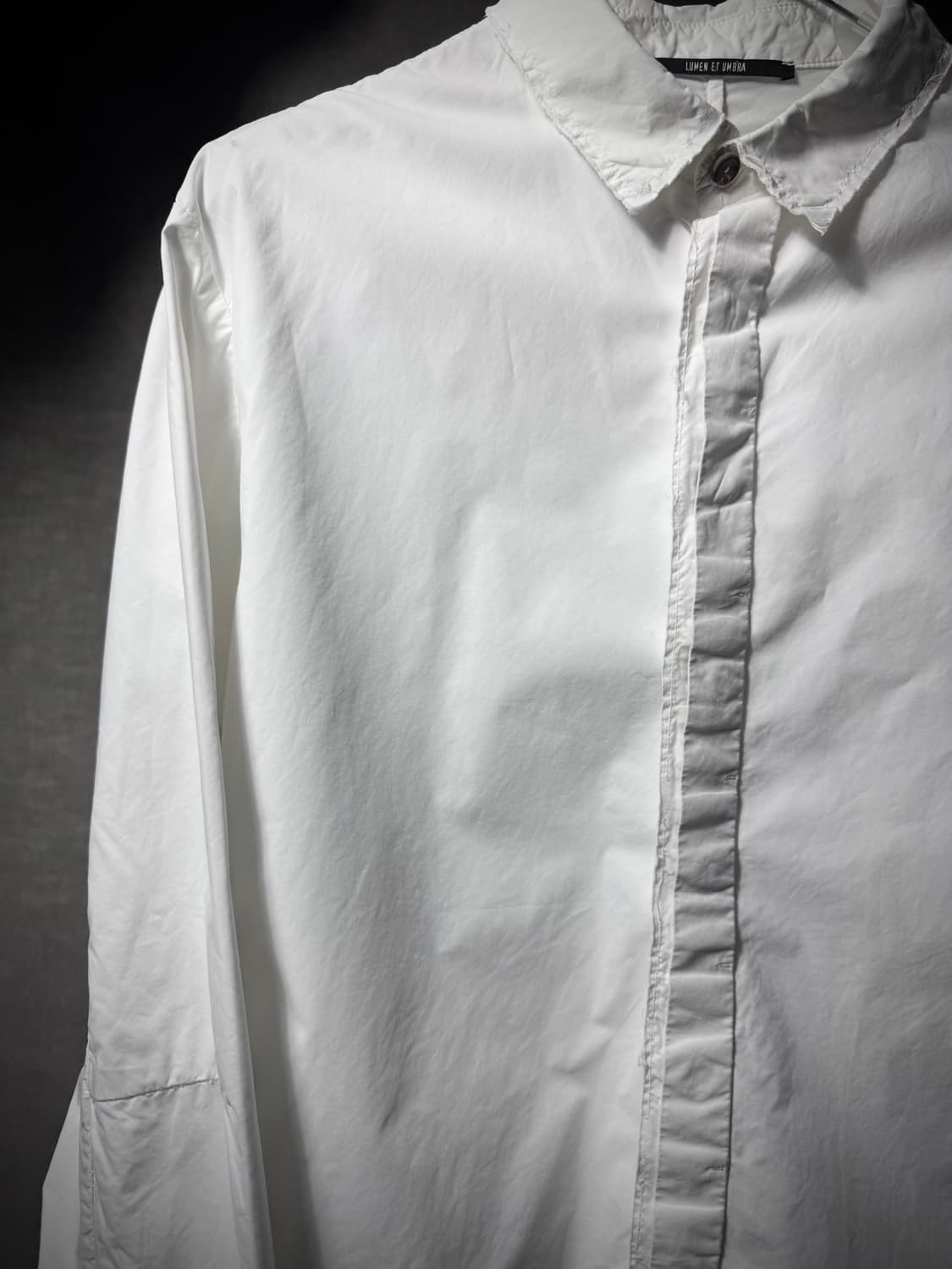 Lumen et Umbra Raw Edge Shirt  상품이미지7