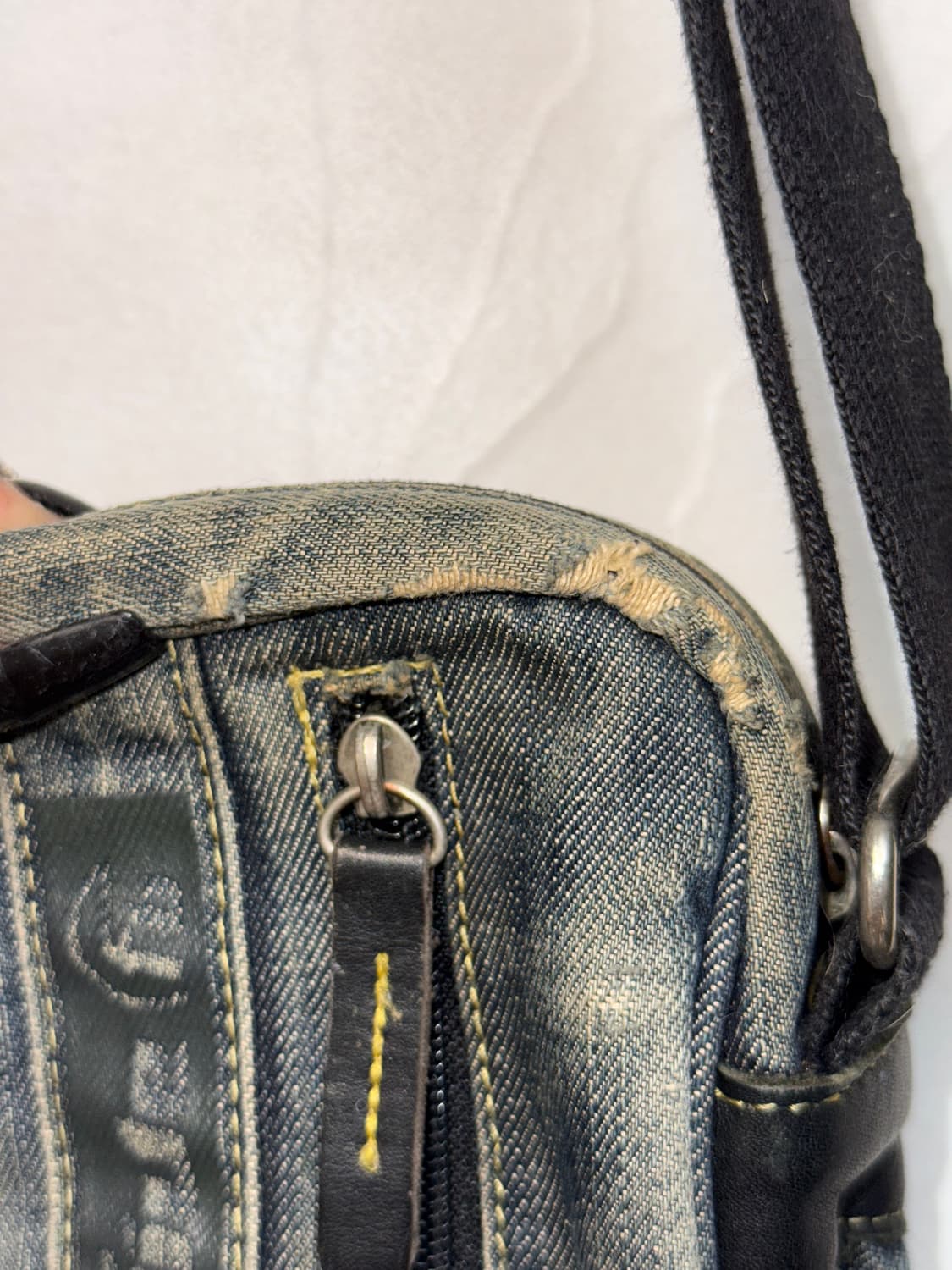 FUBU denim leather patch cross bag 상품이미지10