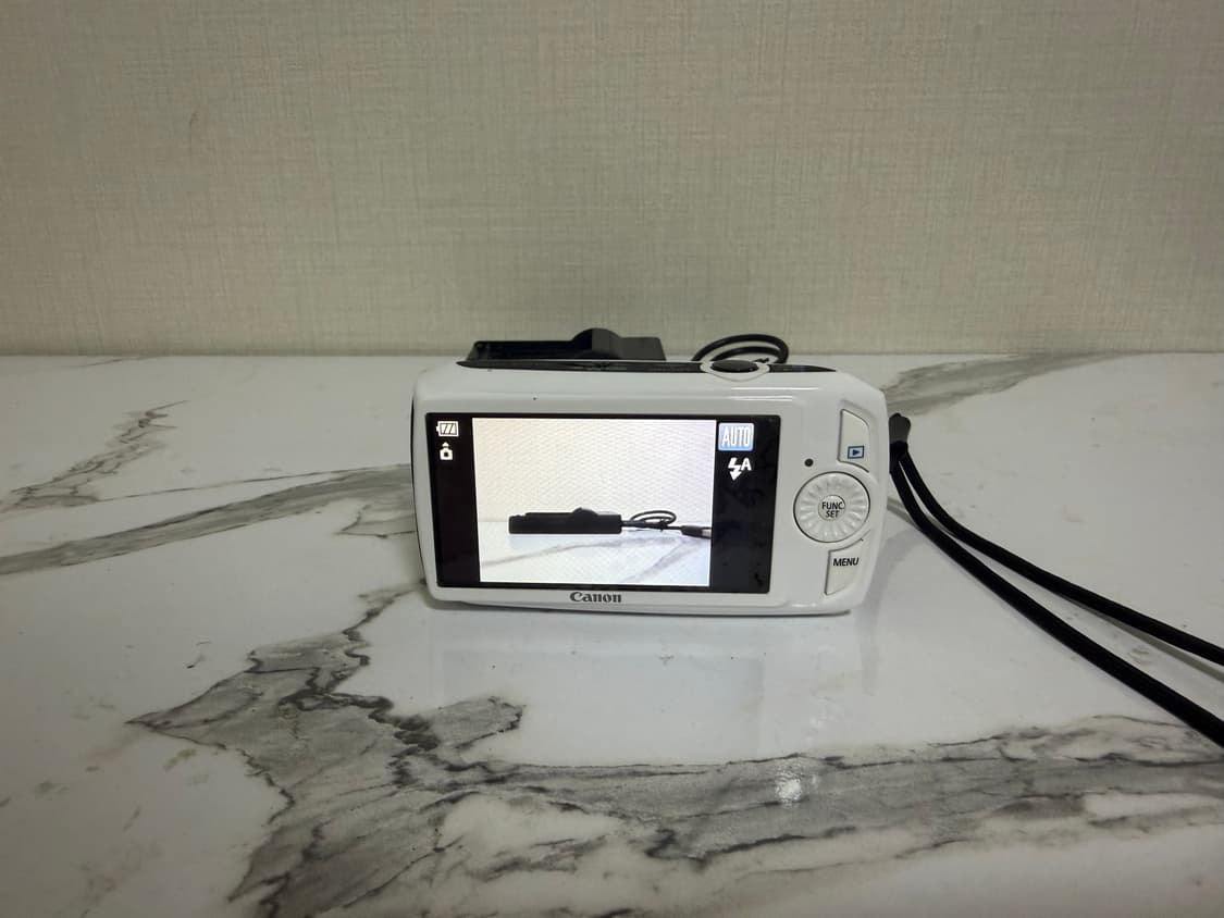 캐논 익서스(IXUS)300 HS 화이트(최상급) 상품이미지2