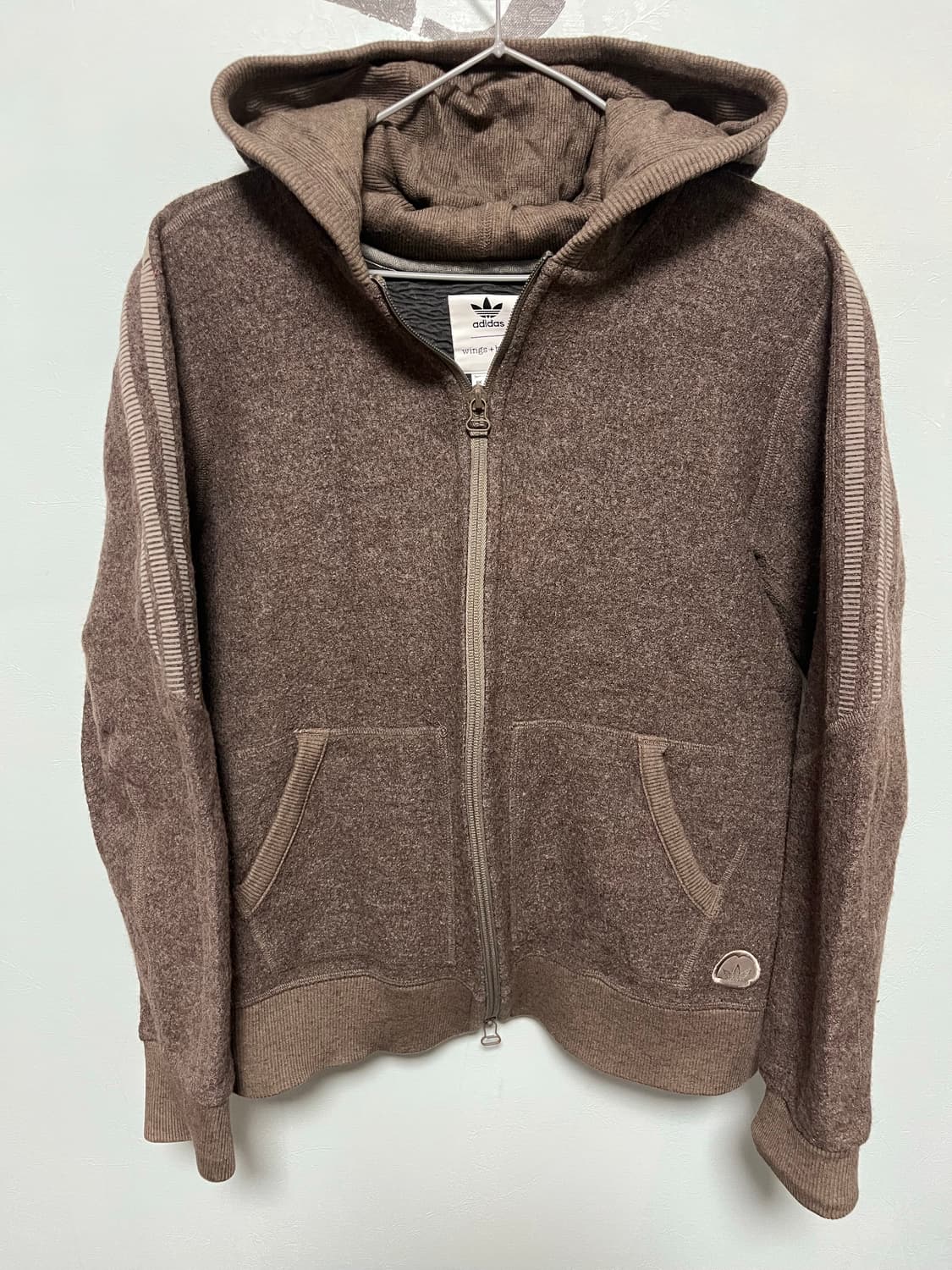 아디다스  wings + horns 콜라보 브라운 후드 집업 상품이미지1